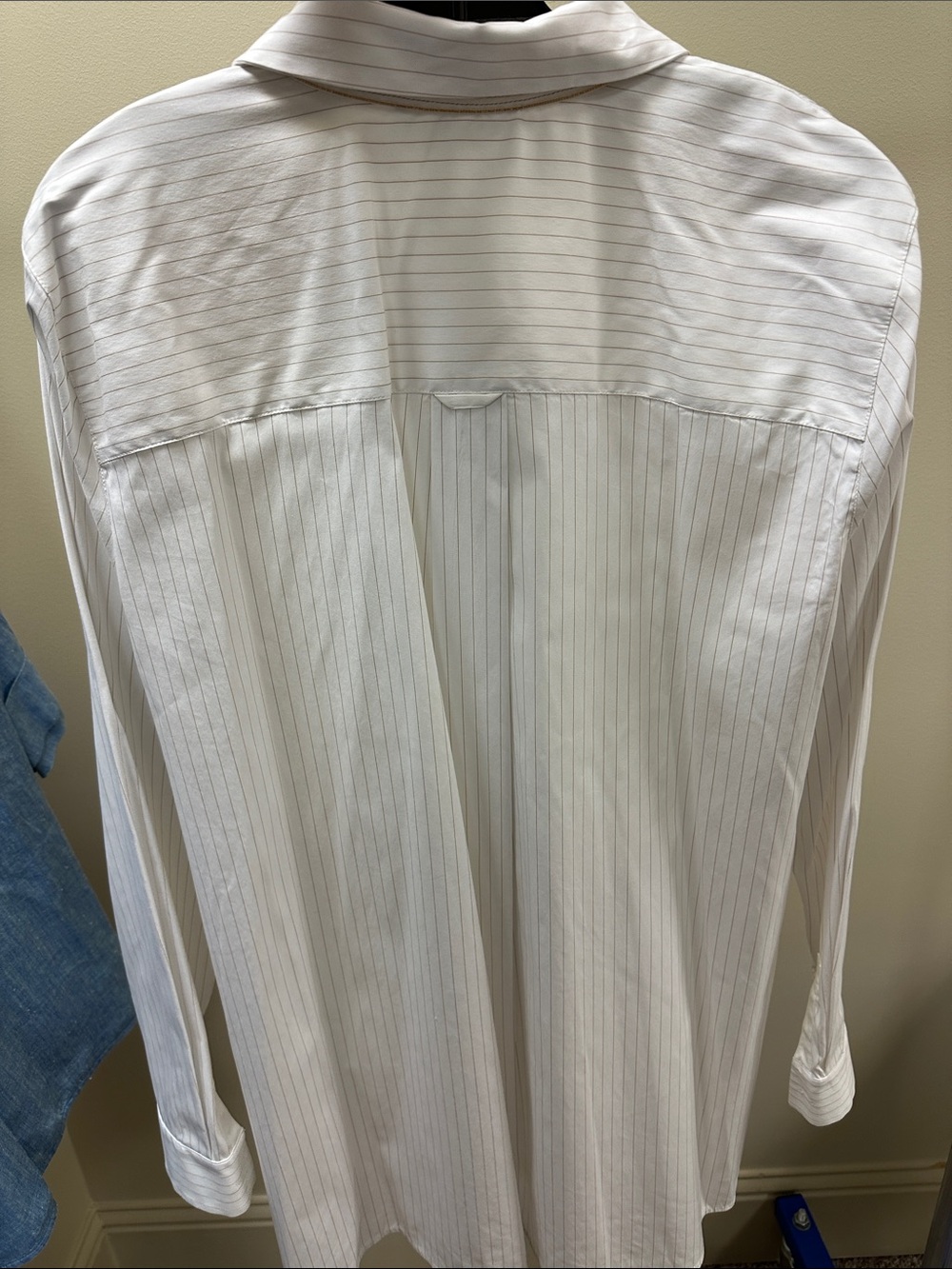 Lafayette 148 New York White Button-Down Shirt with Thin Gray Pinstripes - Picture 3 of 3